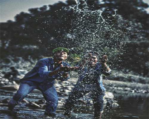 新生儿的黄疸何时会自然消退?